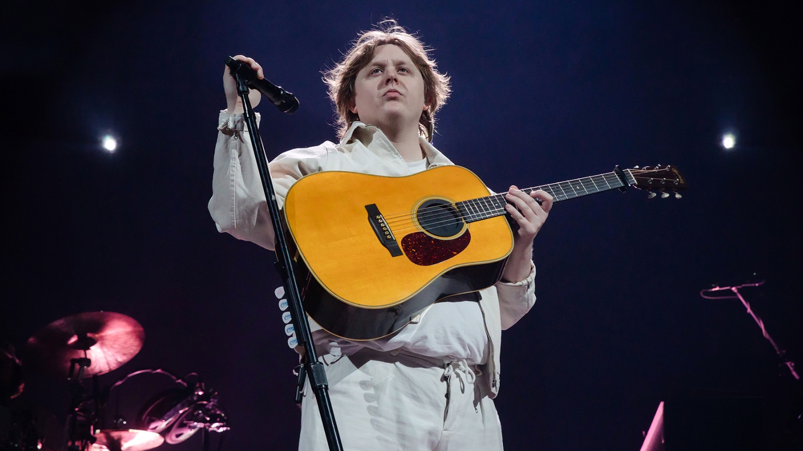 Lewis Capaldi Confirms Australia and New Zealand Tour Supports