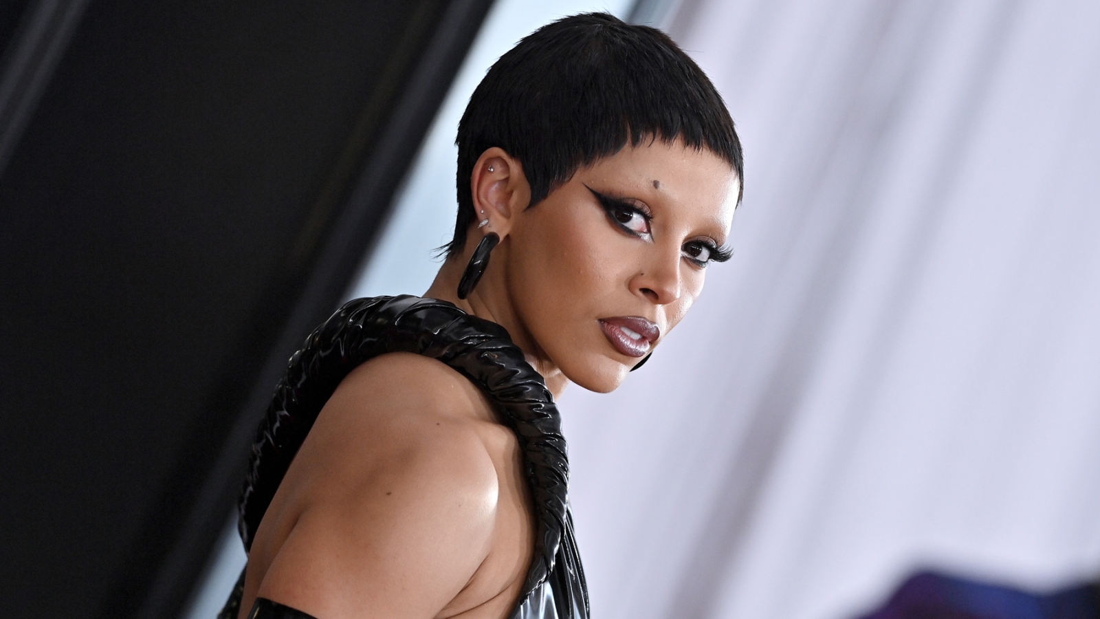 Doja Cat Started a War With Her Own Stans. Now, They&#8217;re Jumping Ship