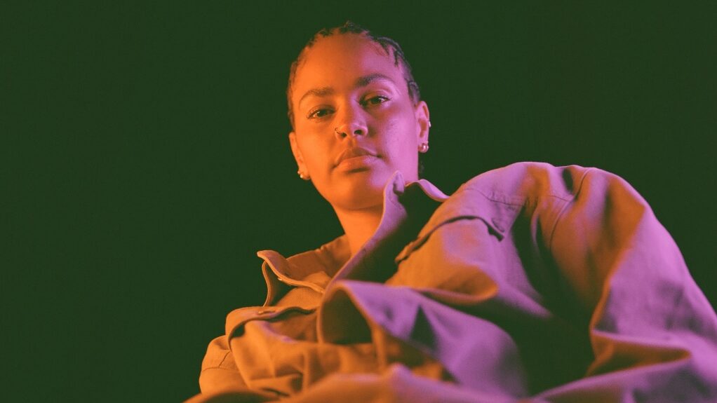 JessB Goes Global on Debut Album &#8216;Feels Like Home&#8217;