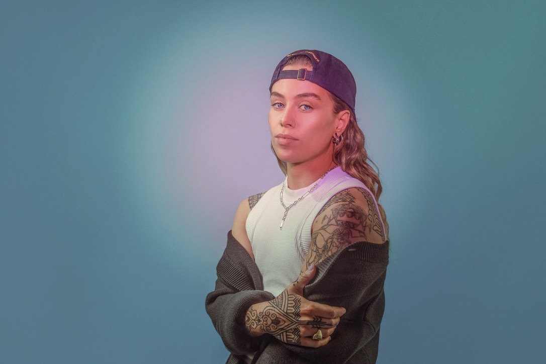 Tash Sultana: Breaking Boundaries, Breaking for a While