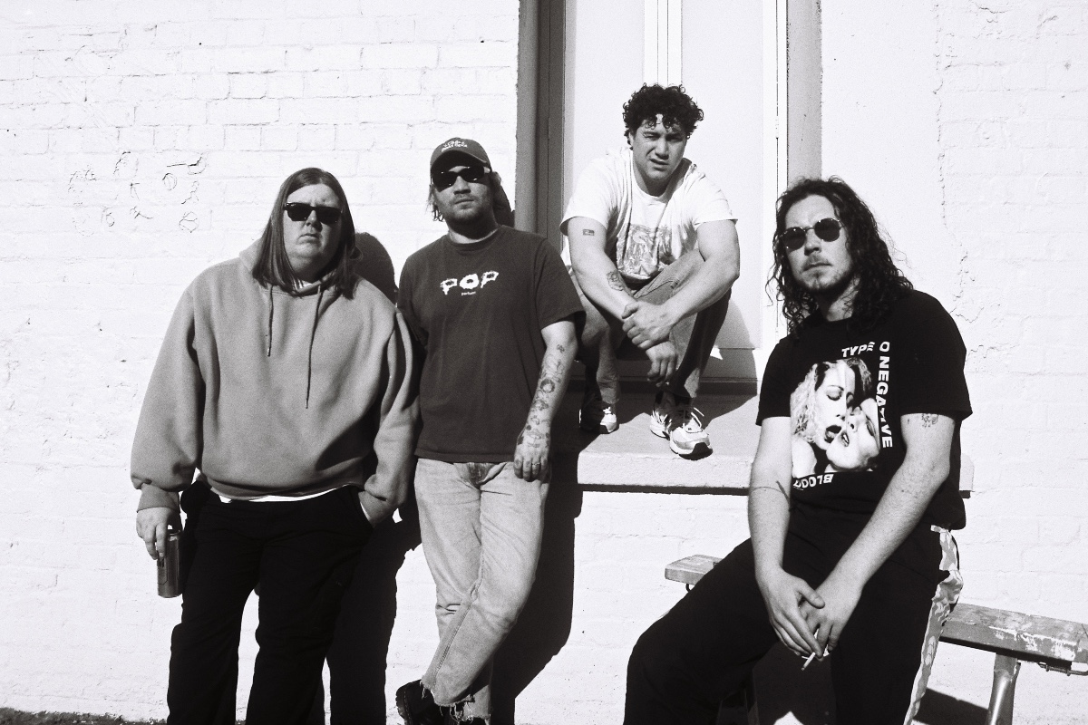 In Auckland, The Band From Wellington Become New Zealand Folk Heroes