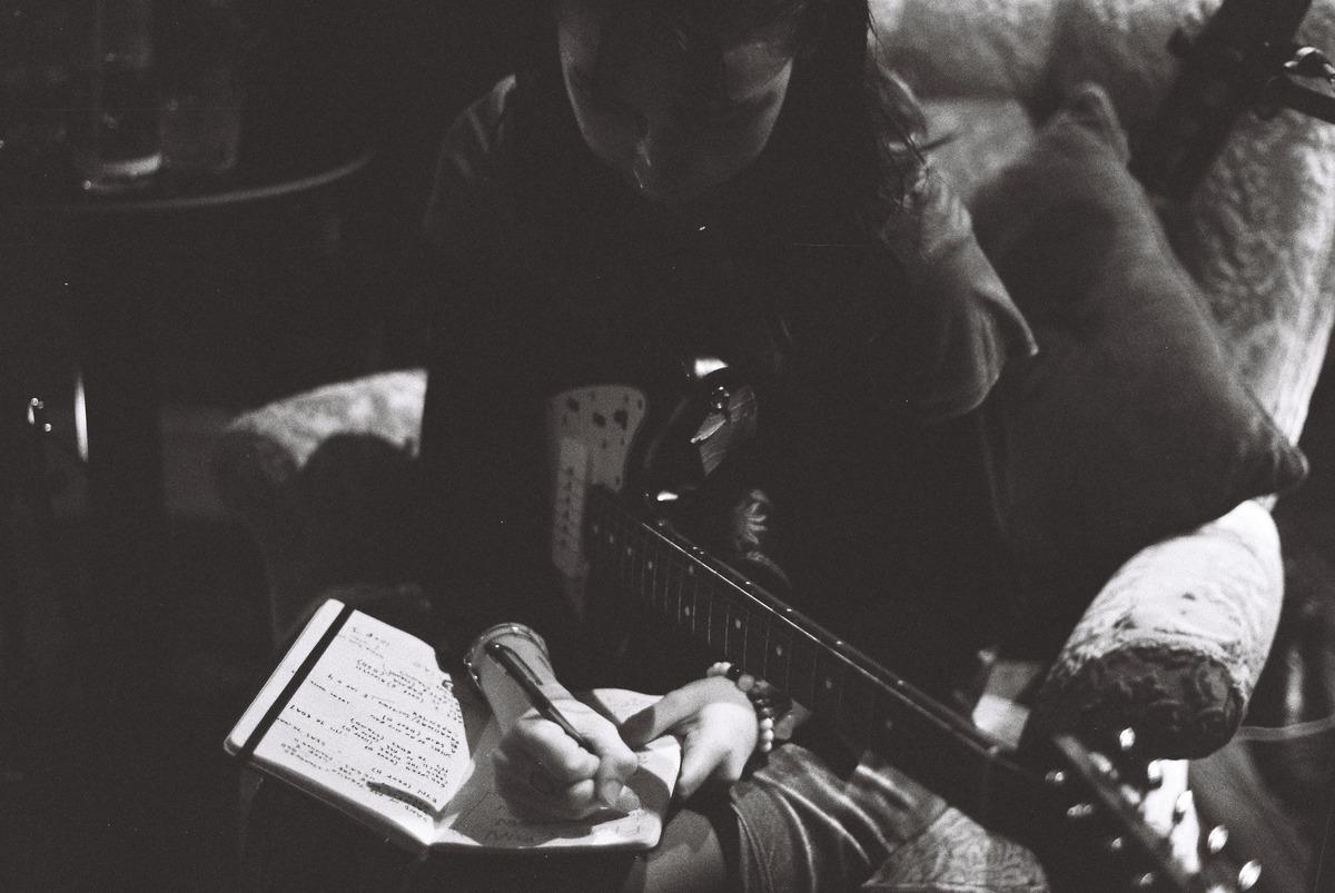 Vera Ellen Follows Taite Music Prize Win With Fiercely DIY EP