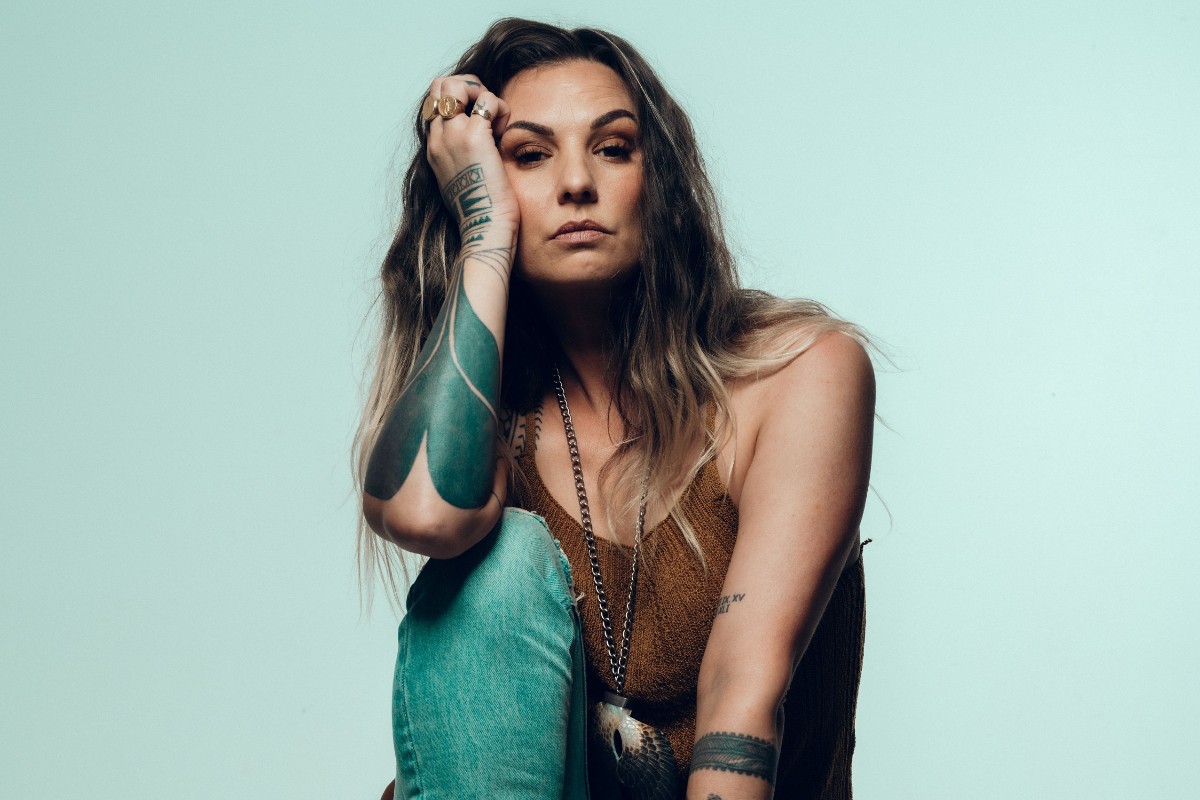 How Hollie Smith Maintained Her Love of Music Over Three Decades