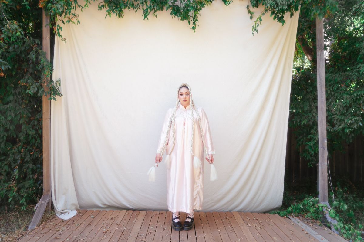 TE KAAHU Gifts Us with Aroha in Bilingual EP