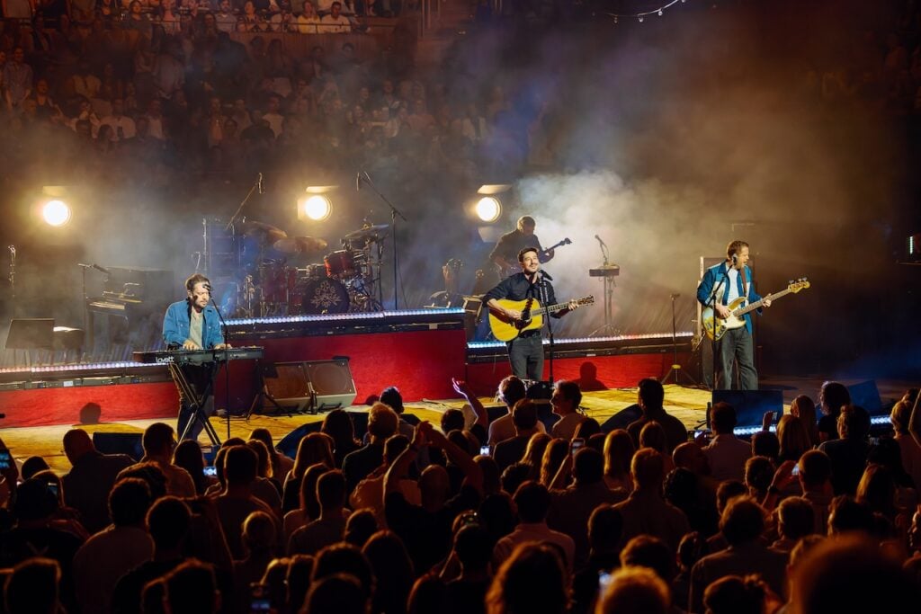 Mumford & Sons Sydney Opera House