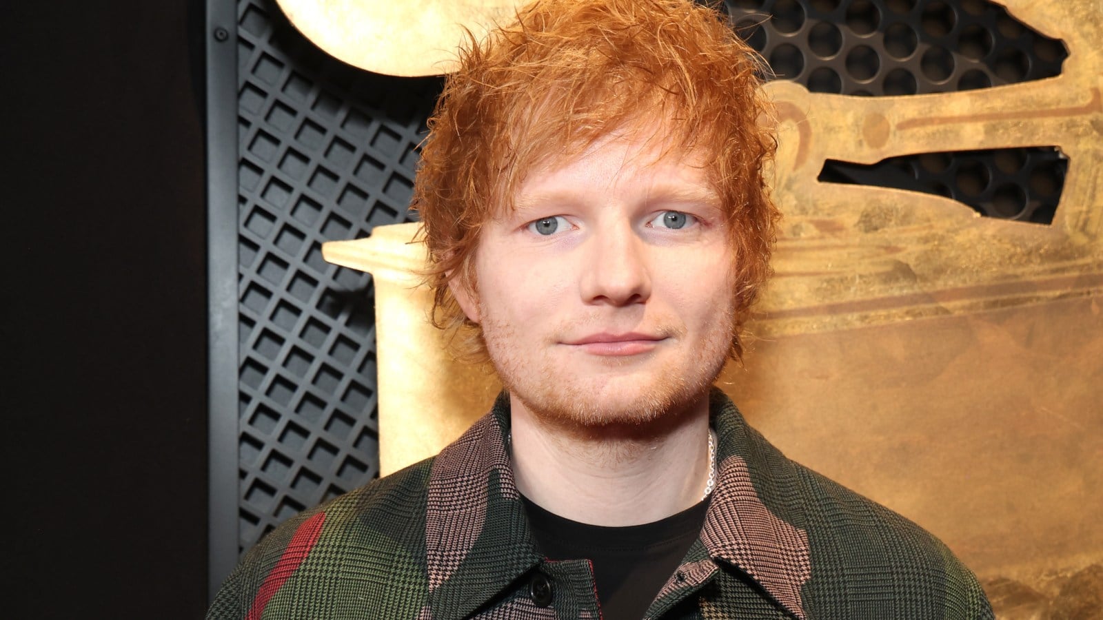 Ed Sheeran Drops 'Playful' New Single 'Azizam'