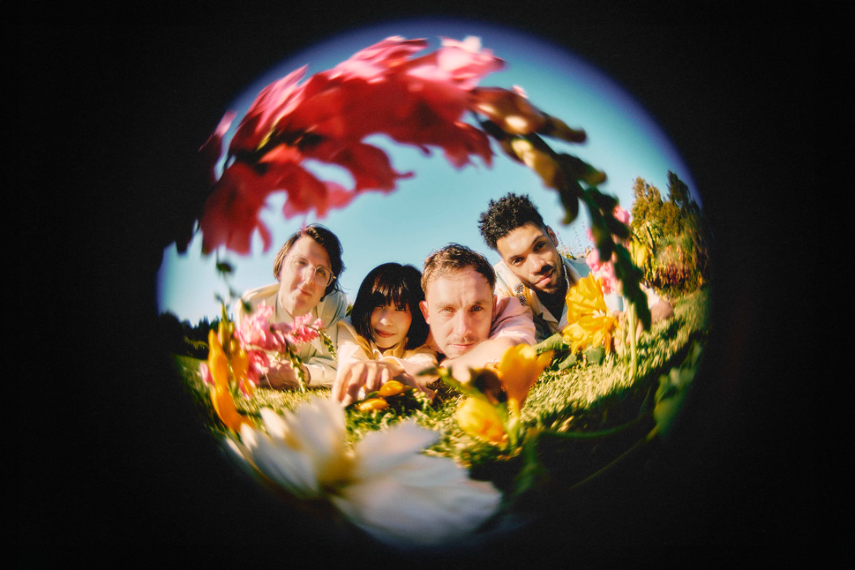Phoebe Rings Channel Talking Heads on Twinkly ‘Fading Star’