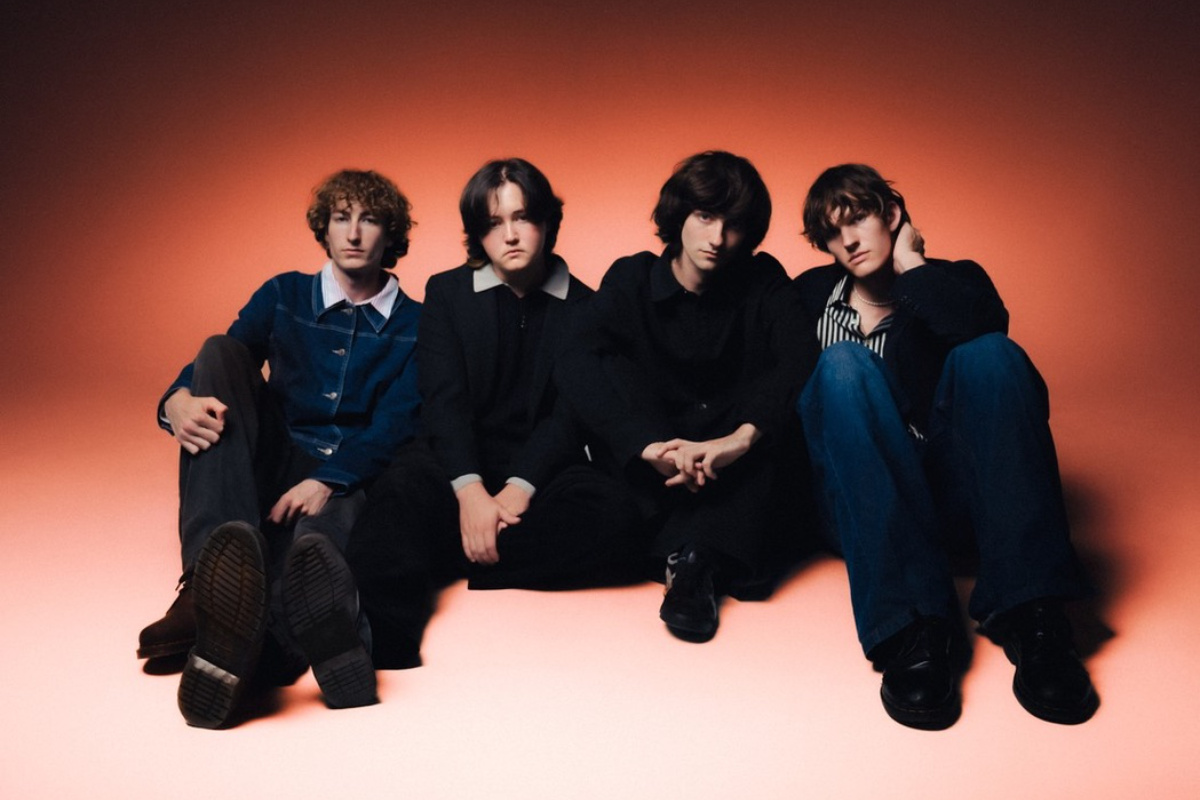 Borderline Give a Warm Welcome to Love in ‘New Romance’
