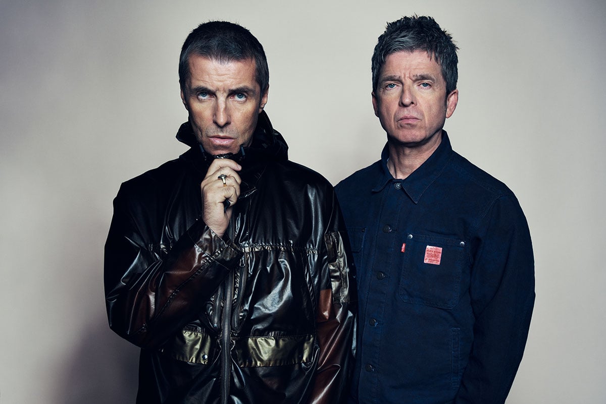 Oasis Announce Deluxe '(What's the Story) Morning Glory?'