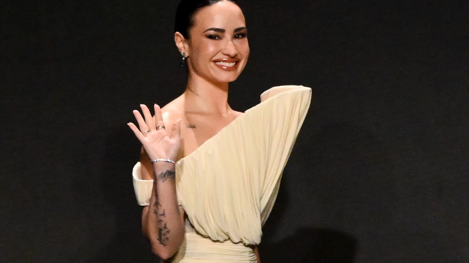 Demi Lovato Knew It Was Weird to Sing 'Heart Attack' for the American Heart  Association