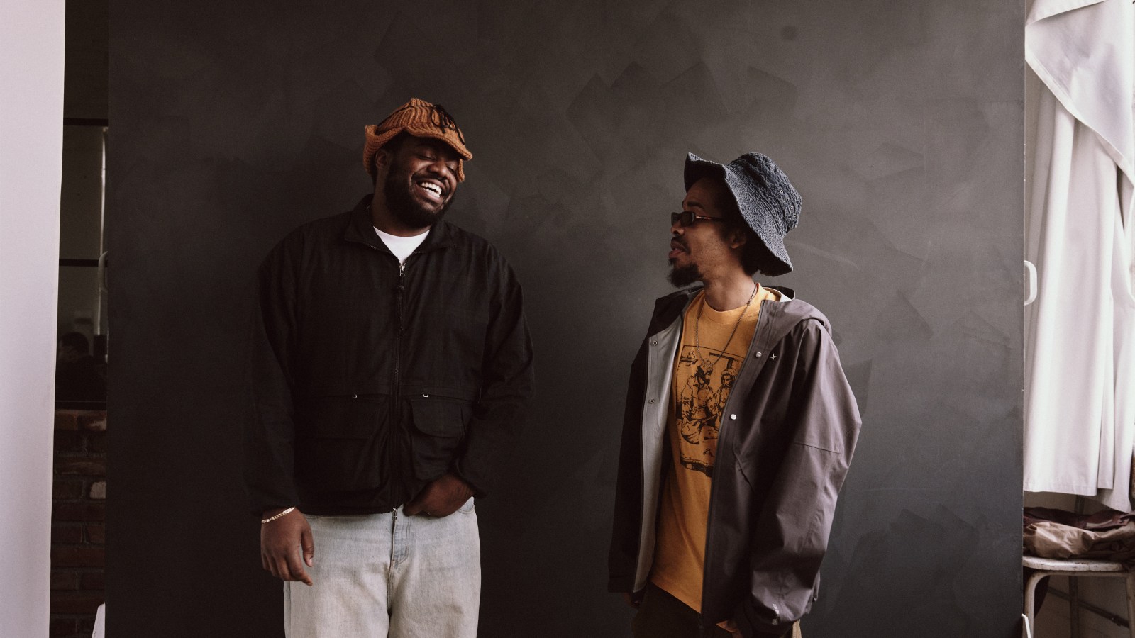 洋楽 Earl Sweatshirt, MIKE and Surf Gang Earl Sweatshirt Teams Up With MIKE, Surf Gang on 'Leadbelly'