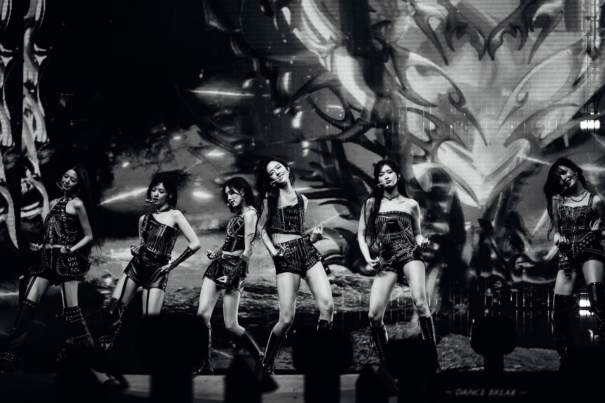 IVE Break New Zealand K-Pop Record at Auckland Concert IVE drew over 8,000 fans to Spark Arena on June 20, setting the largest-selling K-pop concert record in New Zealand as part of their 19-country world tour