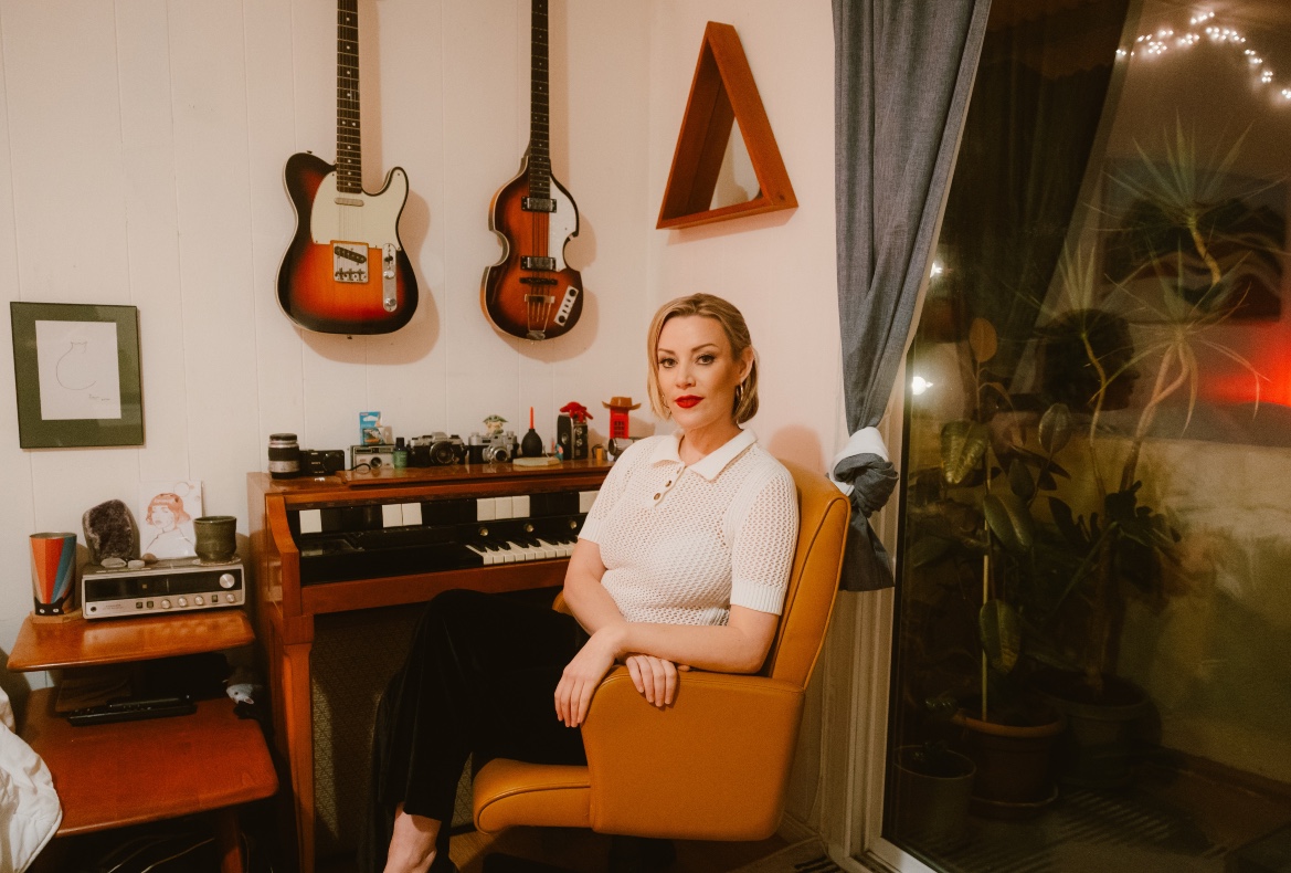 Playing Mandy Moore&#8217;s Hand Double &#038; Singalongs with Jack Black: The Life of a New Zealand Musician in Los Angeles