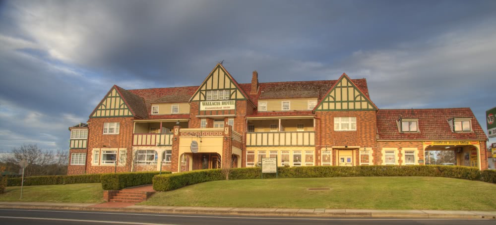 Wallacia Hotel