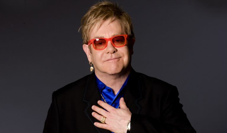 Elton John condemns the Vatican