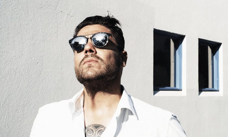 Dan Sultan