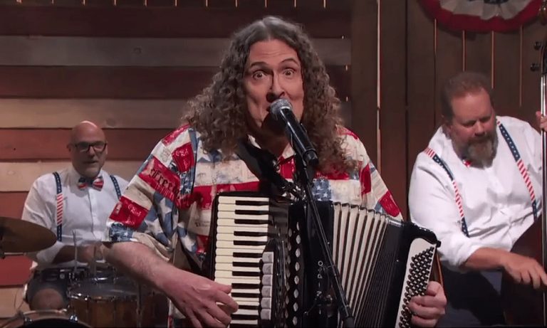 Weir Al Yankovic performs on Last Week Tonight with John Oliver