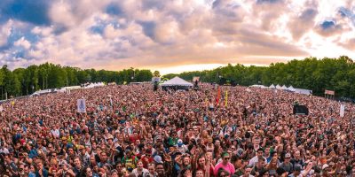 A big crowd at a music festival