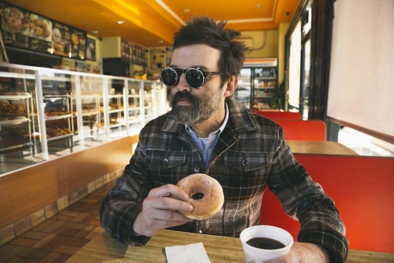 Eels frontman Mark Oliver Everett - E