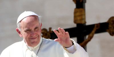 The Pope casually visited a record store in Rome