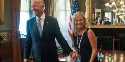 Leslie Knope and Joe Biden on 'Parks And Recreation'