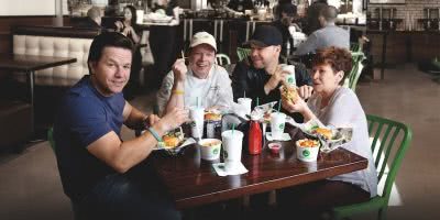 Mark Wahlberg Wahlburgers Australia