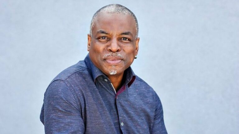 LeVar Burton will be a guest host of Jeopardy!