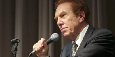 Alan Kalter, Letterman's long-running announcer, has died at 78