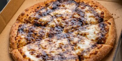 Domino's know the way to an Aussie's heart with new Vegemite pizza