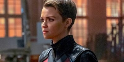 Ruby Rose has showed screenshots backing up her previous claims about the Batwoman set