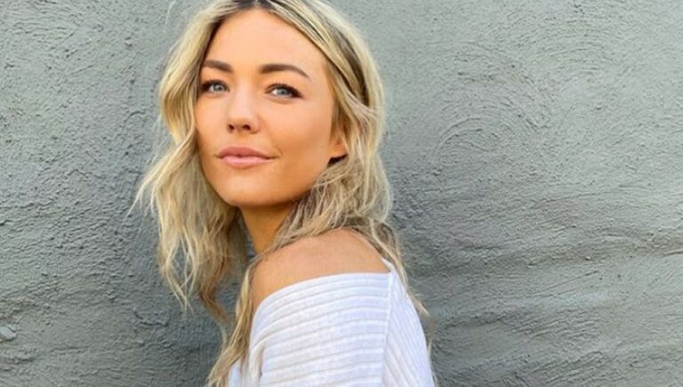 Sam Frost vaccine