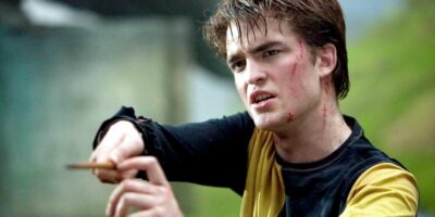 Robert Pattinson held his wand differently in Harry Potter