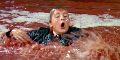 'Charlie & the Chocolate Factory' comes to life as 2 people fall into chocolate tank