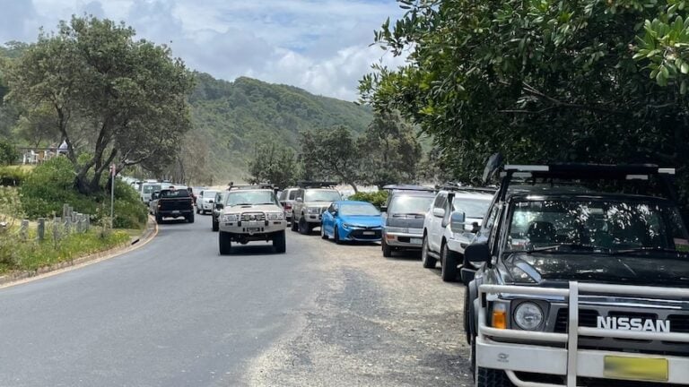 seal rocks traffic