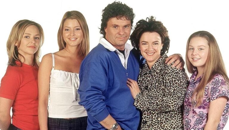 Neighbours star is cancer free