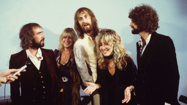 mick fleetwood lindsey buckingham