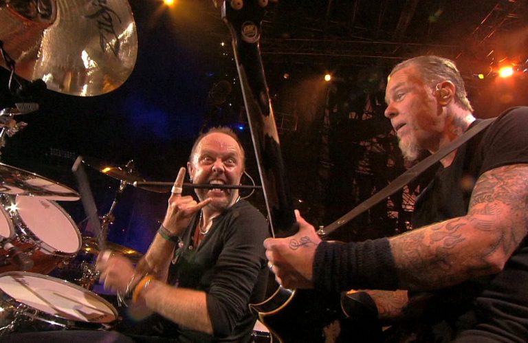 Metallica playing live