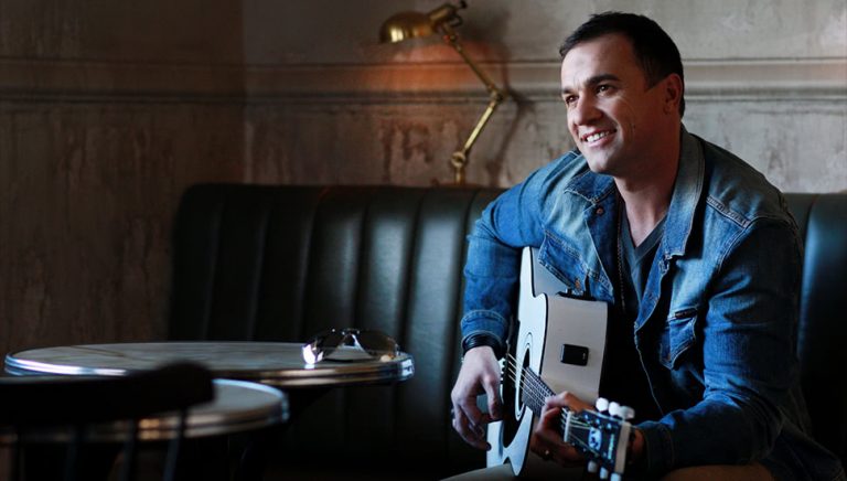 Shannon Noll, Aussie music superstar