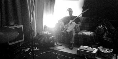 Simon Holmes, guitarist and vocalist of Sydney rockers The Hummingbirds