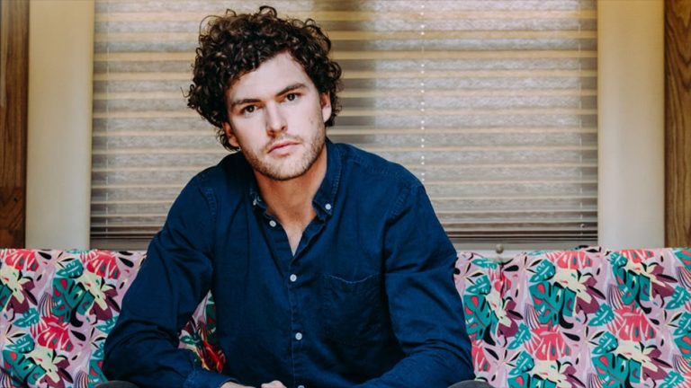 Melbourne singer/songwriter Vance Joy