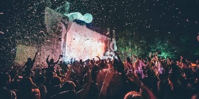 Image of the crowd at Maroochy Festival