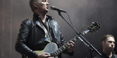 Queens Of The Stone Age, who recently covered Foo Fighters’ ‘Everlong’