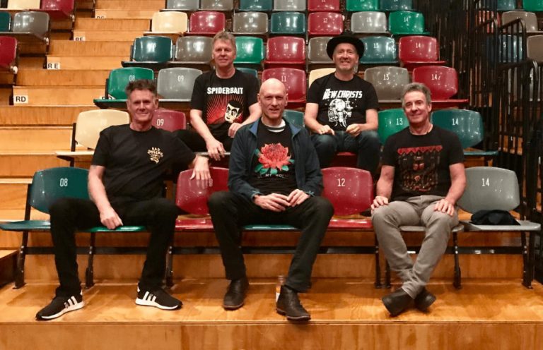 Midnight Oil rep Aussie bands