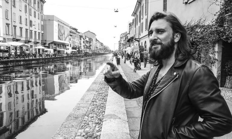 Jet frontman Nic Cester in B&W