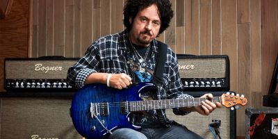 Toto guitarist Steve Lukather