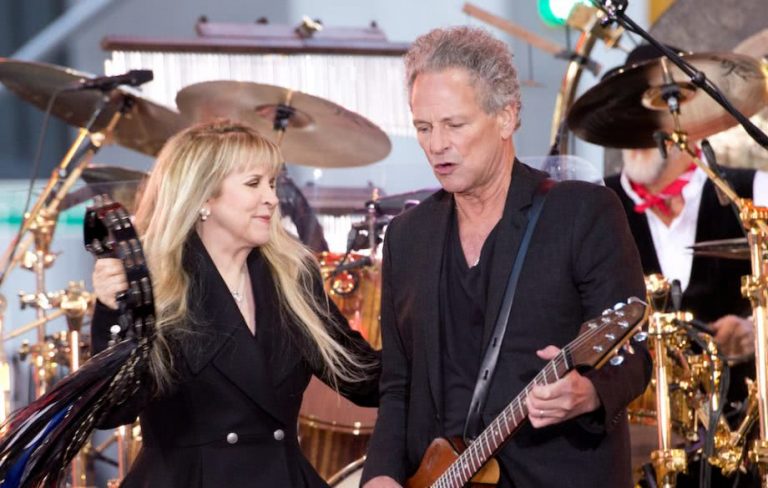 Fleetwood Mac's Lindsey Buckingham and Stevie Nicks