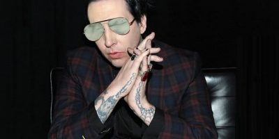 marilyn manson in glasses