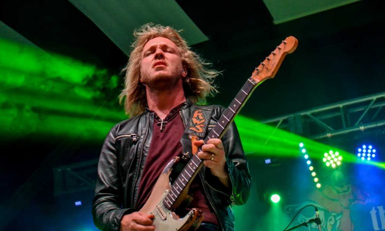 Kenny Wayne Shepherd live onstage