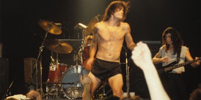 Henry Rollins performing live with Black Flag