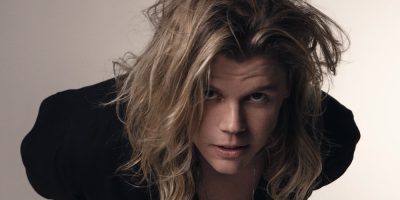 conrad-sewell-2018 leaning forward